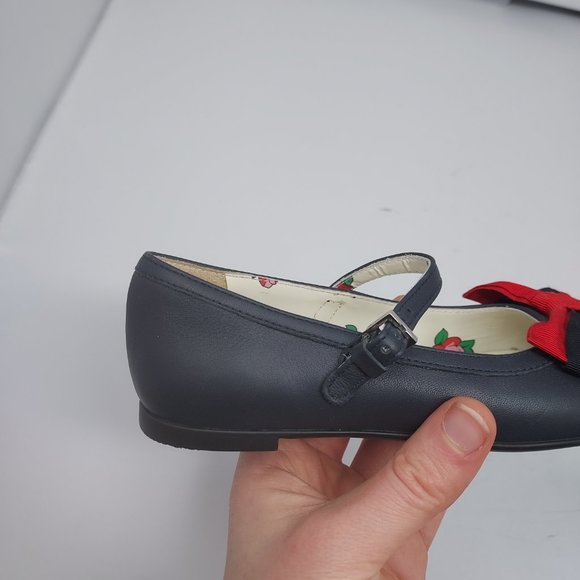 Gucci Mary Jane Bow Buckle Shoe - Picture 6 of 9